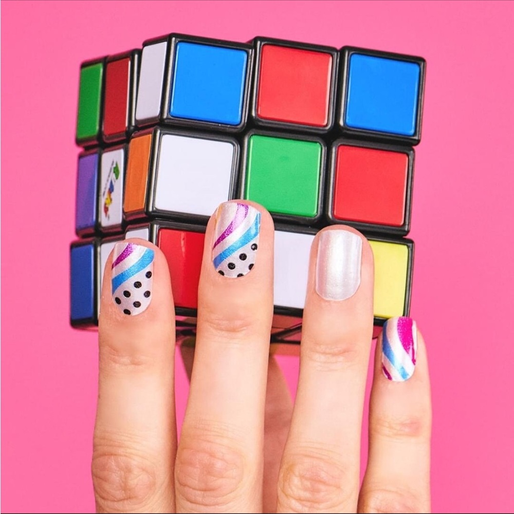 *Retired* Color Street: Cool Beans | 80s Retro Waves Polka Dots White Blue Pink - Picture 2 of 11